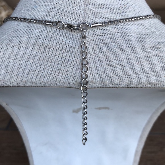 Silvertone Elephant Necklace Bracelet Set - Picture 6 of 11